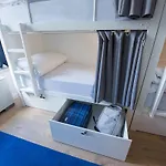 Room00 *