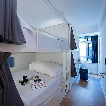 Room Lisboa Lisbon