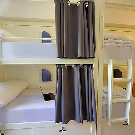 Hostel Room Lisboa *